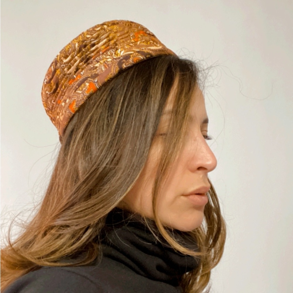 Circa 60s Vintage Pillbox Hat